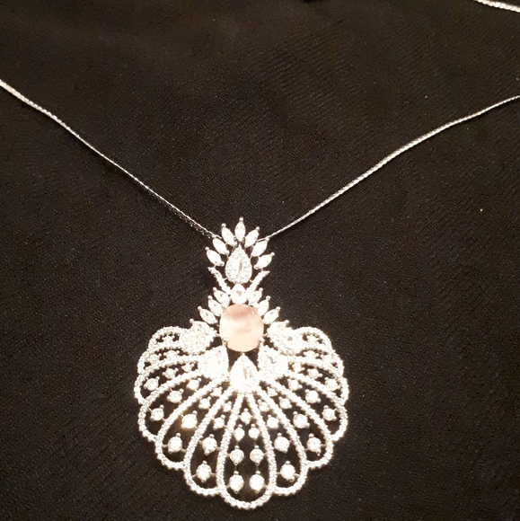 Necklace, silver chain with pendant . - Picture 4 of 4